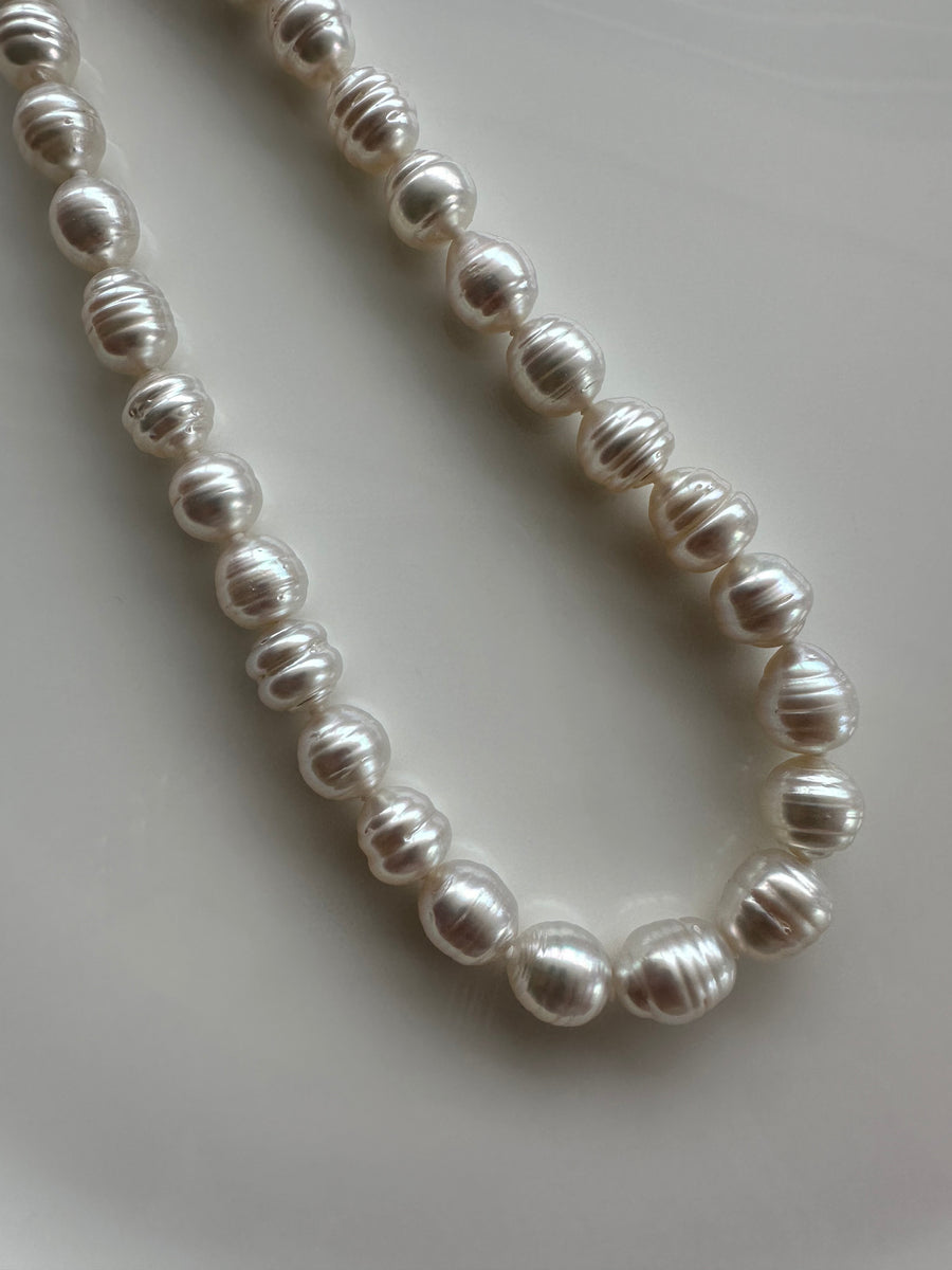 White Gold South Sea Circle Pearl Choker Necklace