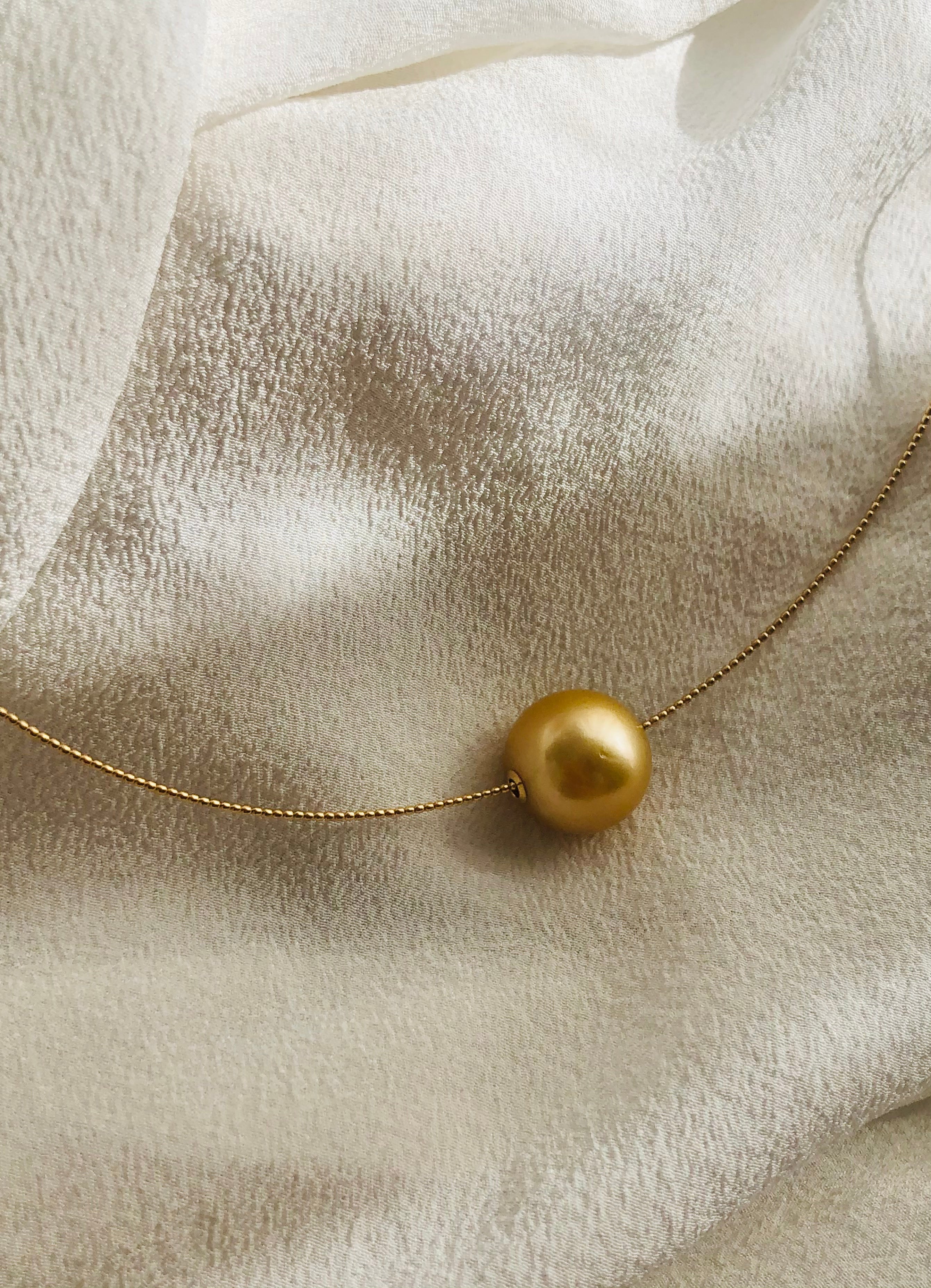 Large Floating Pearl Necklace