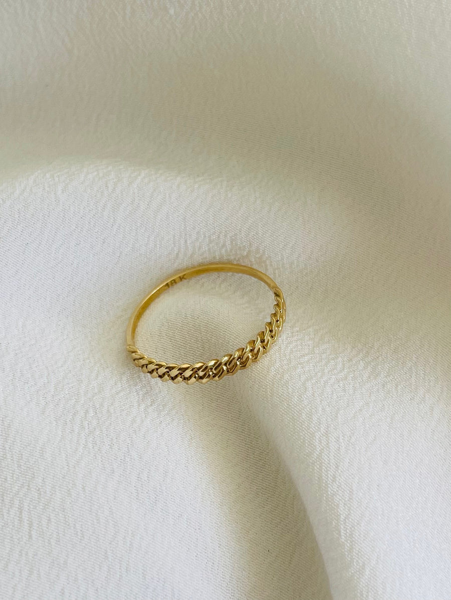 Harper - 18ct Yellow Gold Ring