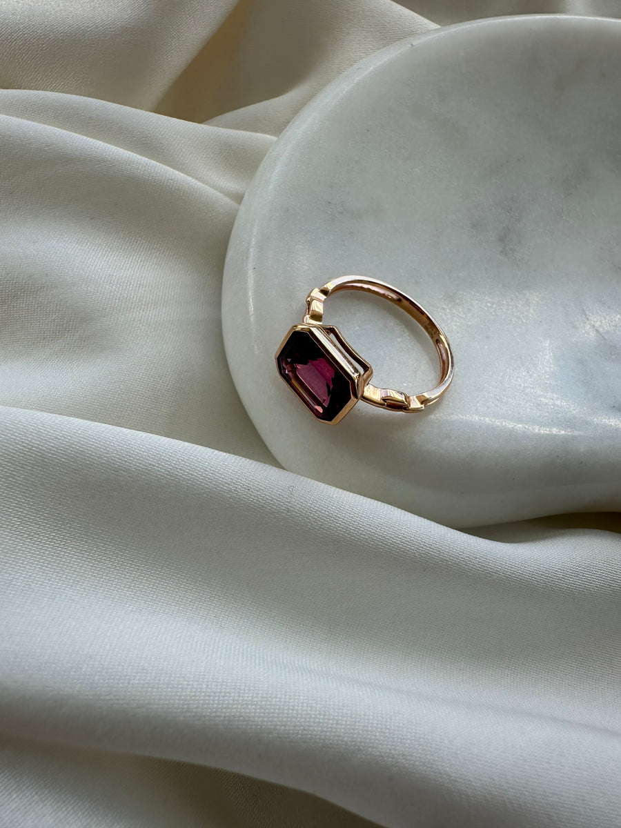 Rosalie - 18ct Rose Gold Garnet Ring