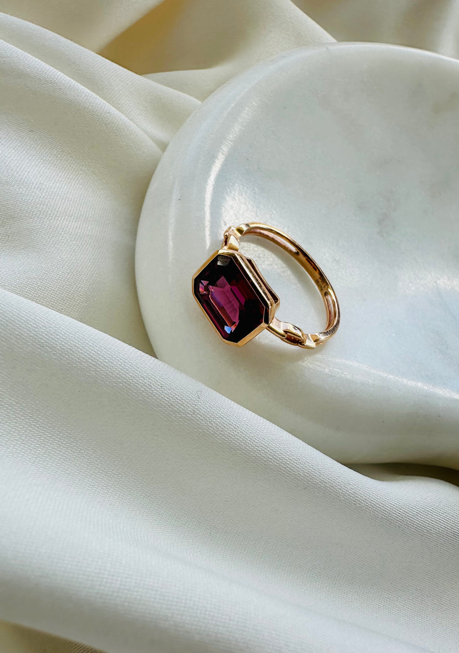 Rosalie - 18ct Rose Gold Garnet Ring