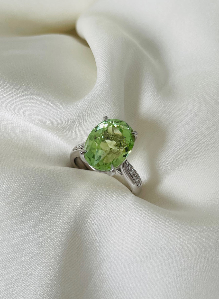 18ct White Gold Green Tourmaline Diamond Ring -  Blerina