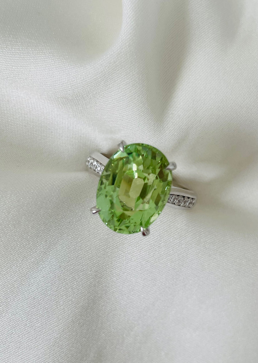 Green and diamond ring sale