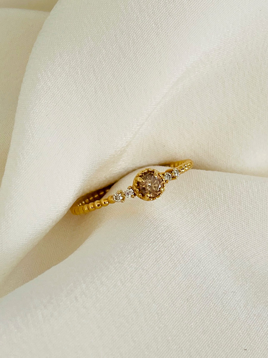 Elise - 18ct Yellow Gold Brown Diamond Ring