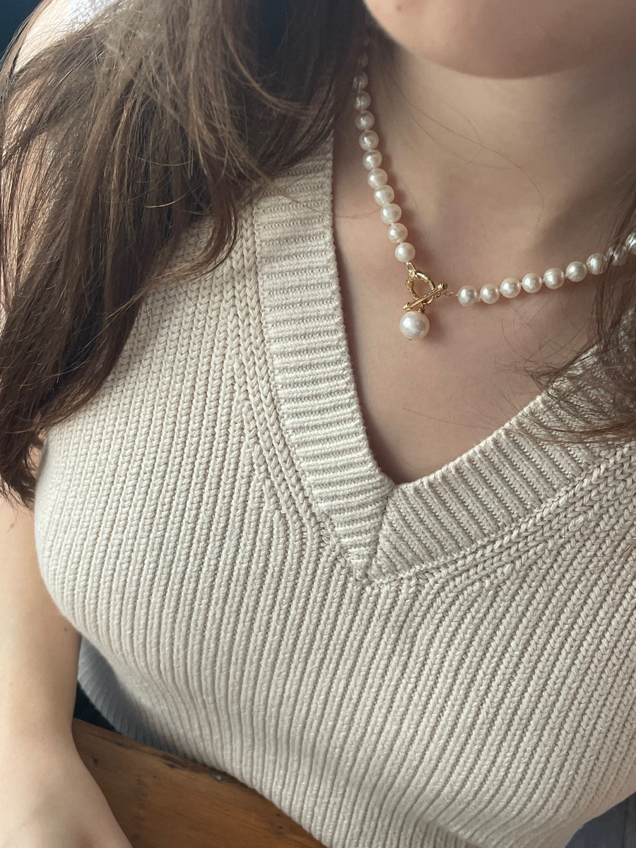 V neck hot sale pearl necklace