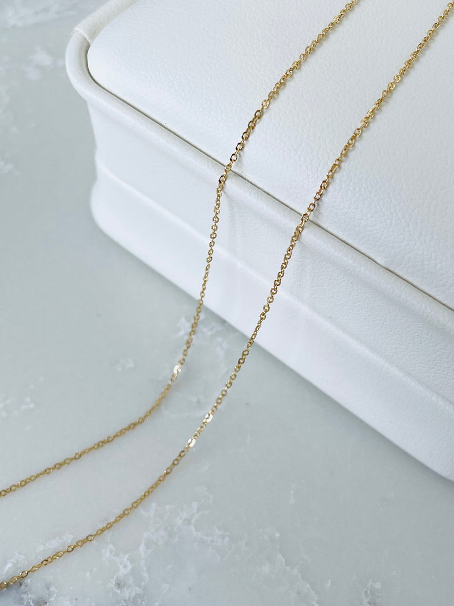 18ct Yellow Gold Dainty Cable Chain - width 1mm