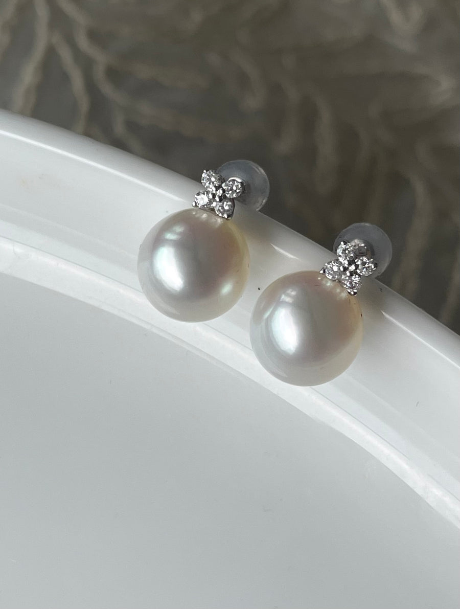 18k White Gold White South Sea Pearl Diamond Earrings